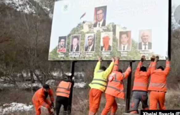 Bilbord sa počasnim građanima- Vučić, Putin i Đoković, uklonila policija Kosova