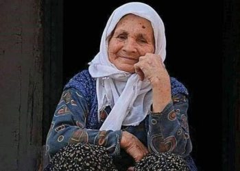 “Kad vidim svoju majku zaboravim na Mjesec, a kad vidim Mjesec sjetim se svoje majke”