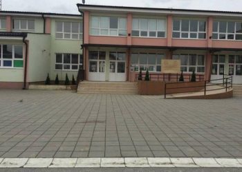 Bahatost novopazarskih vozača često bude kobna, ovaj put naletjelo na djevojčicu pored škole