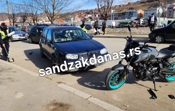 Novi Pazar: U saobraćajnoj nesreći teško povređen motorciklista