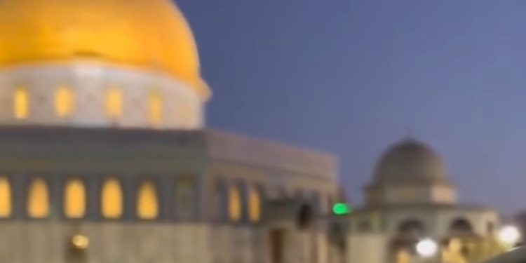 Mesdžidul Haram (Kaba)- Mesdžidul Aksa (Kuds)- pa dalje u više sfere