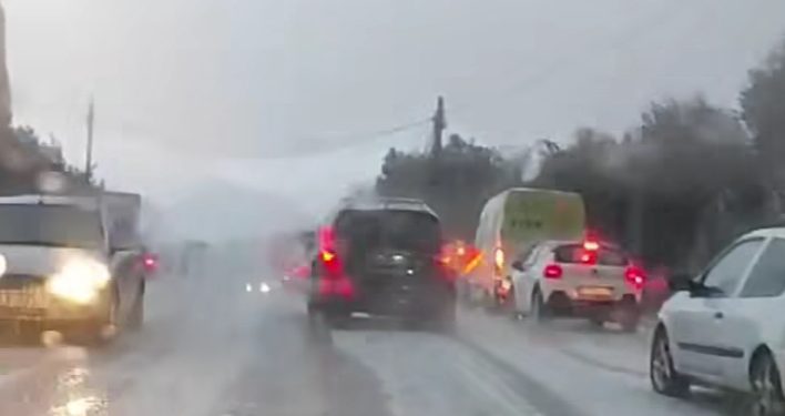 Crna Gora: Bar zahvatilo jako nevrjeme, grad obijelio grad