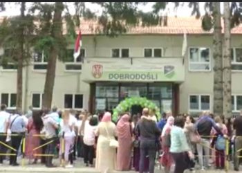 Objavljen novi pravilnik o ocenjivanju- vladanje utiče na uspjeh a pismeni se može poništiti