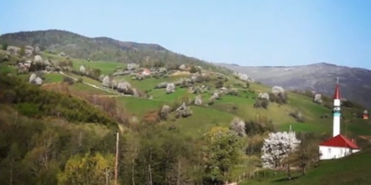 Selo Dolovo kod Tutina poseduje velika prirodna bogatstv