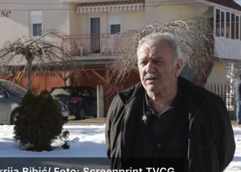 Davanje djece rođacima stari običaj. Zekrija bio poklonjen pa i on sina poklonio