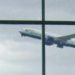 Snimljen trenutak udara groma u avion Boing 777 pri poletanju VIDEO
