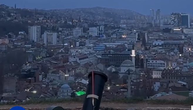 Pucanjem iz topa sa Žute tabije ozvaničen početak Ramazana u Sarajevu