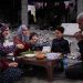Muslimani u Gazi radosni u vrijeme iftara, uprkos ruševinama okolo