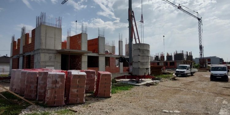 Za ar zemljišta u Novom Pazaru i Tutinu cijene dostigle do 100.000 eura