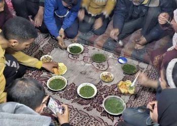 Glad u Gazi ne smeta postačima, supa od trave i limuna za iftar