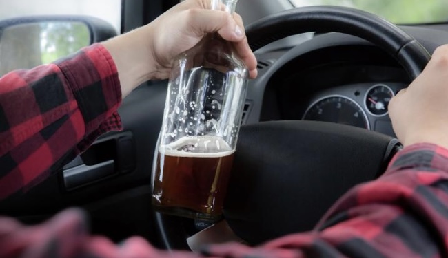 Edin A. u sred Ramazana ukrao kamion pa vozio pijan, sa preko 2 promila alkohola