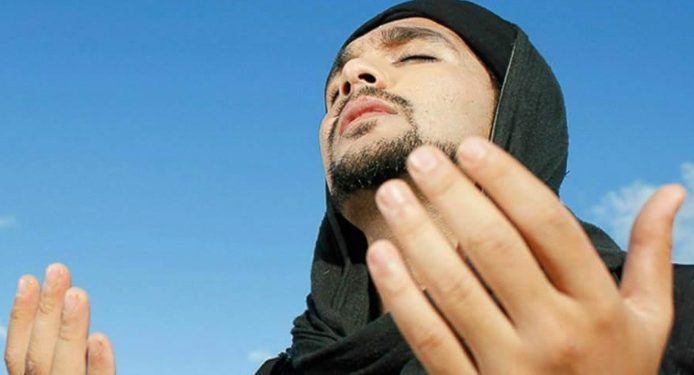 Ako želiš dobro približi se Allahu i budi mu zahvalan