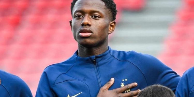 Francuski fudbaler Diawara se usprotivio zabrani posta i napustio trening kamp reprezentacije