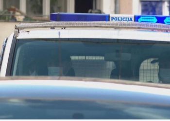 Na putu Rožaje – Berane zaplenjeno 45 kilograma droge, dileri u bjekstvu