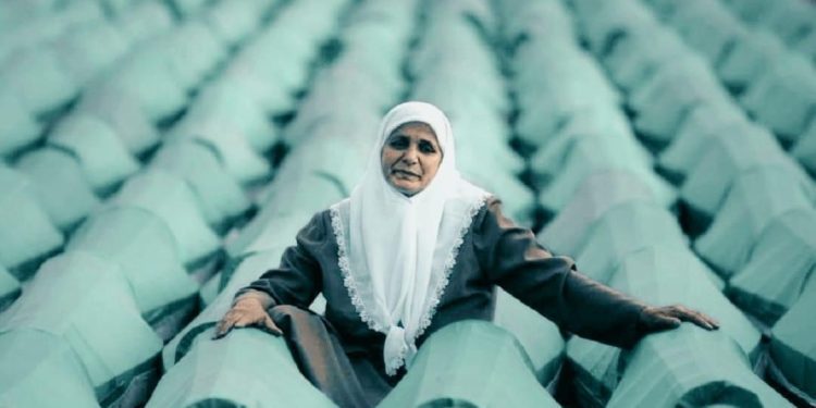Bursać: Da ima ljudskosti, Srbija bi inicirala rezoluciju o genocidu u Srebrenici