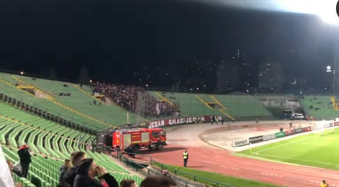 Navijači Sarajeva zapjevali rođendansku pjesmu svom gradu: Sarajevo ljubavi moja