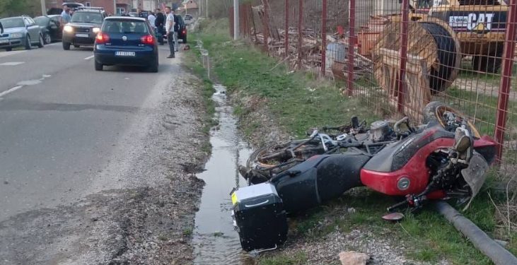 Tutin: Teška saobraćajna nesreća u naselju Gnila, teško povređen profesor E.Z.