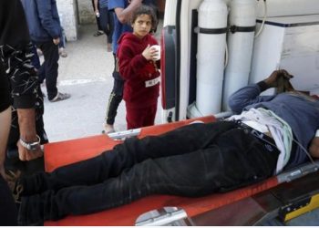Najmanje 8 Palestinaca ubijeno kada su cionisti bombardovali pijacu u Gazi