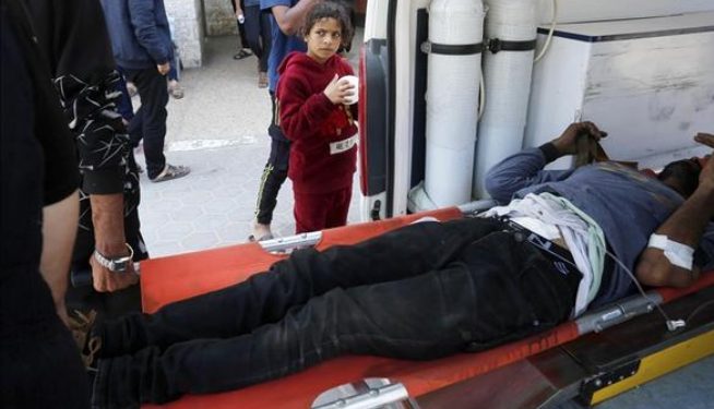 Najmanje 8 Palestinaca ubijeno kada su cionisti bombardovali pijacu u Gazi