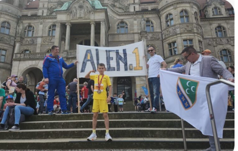 Sandžački dijamant, atletičar Alen Sejdović osvojio zlato u Hanoveru na 800 metara