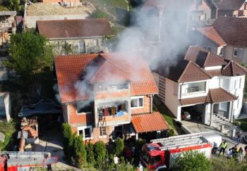 Još jedan požar u Novom Pazaru u jutarnjim satima, kuća u naselju Bukreš