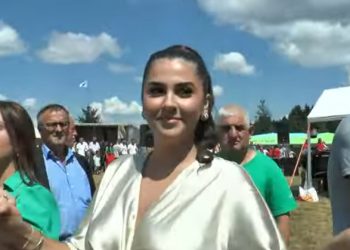 Jedan od najljepših vašara u ĐEREKARE  pokazao i njljepšu djevojku na Pešteru