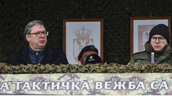 Vučić tek juče obavješten o kamionima za božić, država će reagovat na provokacije