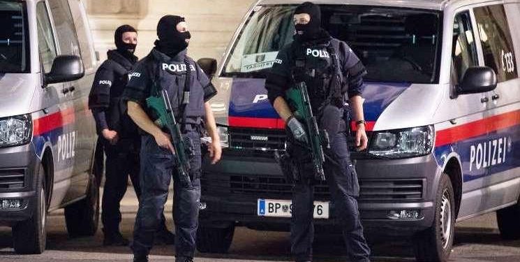 Beč: Policija u jednom stanu tražila drogu a zatekla raskomadano tijelo muškarca iz Srbije