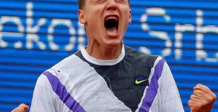 Međedović pobijedio u finalu i plasirao se glavni žreb masters turnira u Madridu