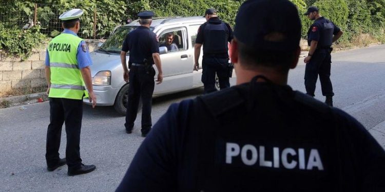 Zbog prava prvenstva u saobraćaju, albanski specijalac brutalno ubijen