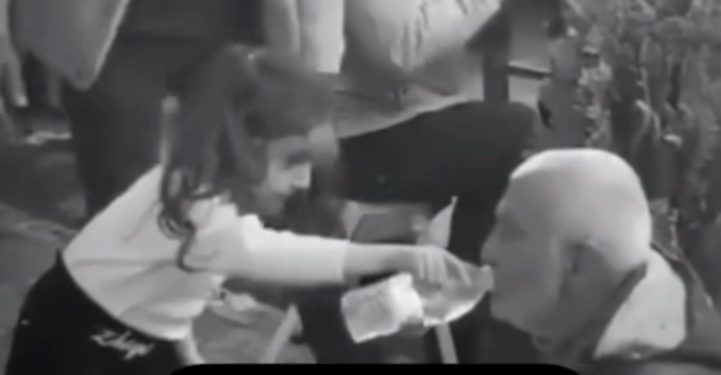 “Ljepota žene nije u njenom licu niti tijelu, već karakteru”