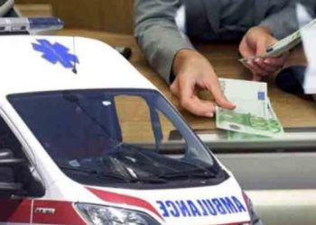 Tri osobe povređene u udesu na Ibarskoj magistrali