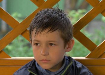Roditelji ga ostavili u kontejneru kao bebu, čovjek iz čistoće ga uzeo- šta se desilo kasnije