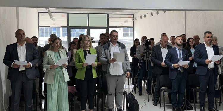 Održana konstitutivna sjednica Skupštine opštine Tutin, Milhat Hot predsjednik