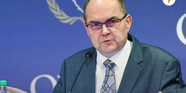 Prvi rezultat “Svesrpskog sabora” su usvajanje izmjene zakona o grbu i himni RS
