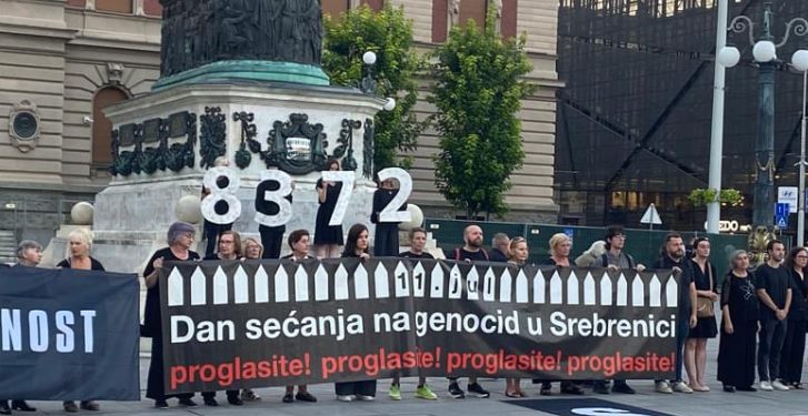 ‘Žene u crnom’ pozvale vlasti u Srbiji da prekinu sa negiranjem genocida u Srebrenici