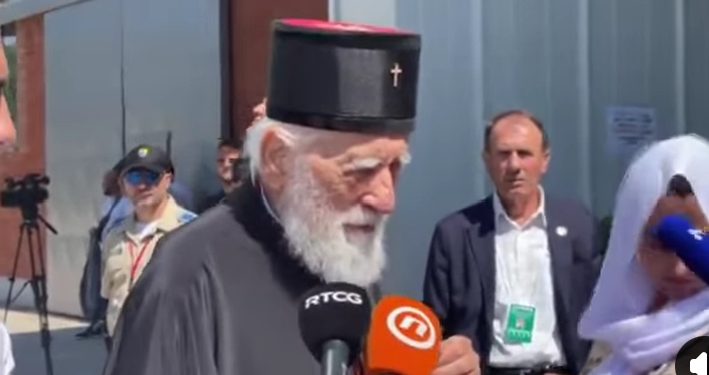 Mitropolit Mihailo u Potočarima: Oni koji danas ne obilježavaju Dan žalosti nisu ljudi