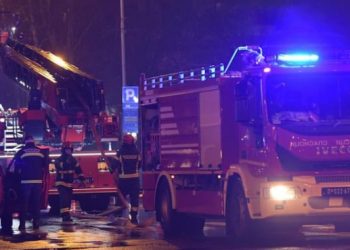 Raška: Novopazarci uleteli u vatru i spasili ženu zarobljenu u požaru