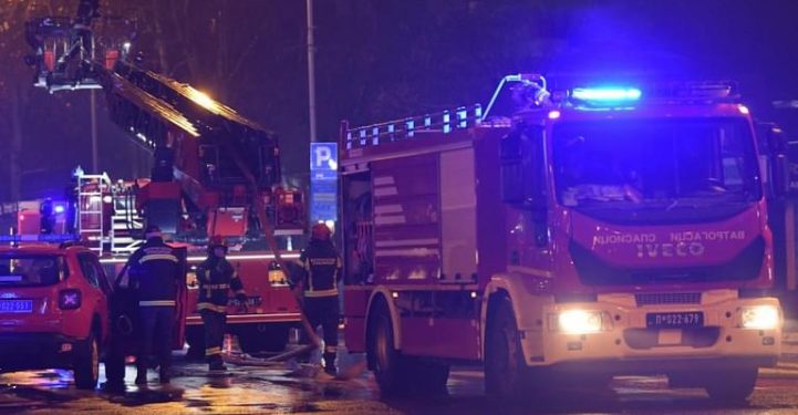 Raška: Novopazarci uleteli u vatru i spasili ženu zarobljenu u požaru
