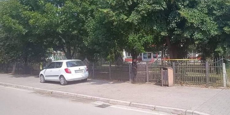 Sanski most: U pucnjavi u srednjoj školi ubijene dvije i povređene tri osobe