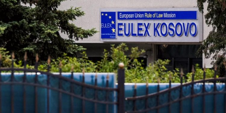 Novi Pazar: Timovi za sudsku medicinu EULEX-a obišli lokaciji zbog sumnje da je grobnica