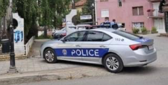 Bačena bomba u dvorištu kuće u Zubinom Potoku