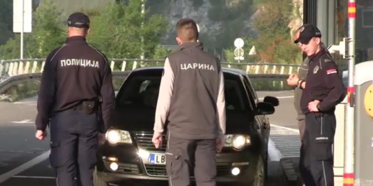 Tutin: Vozilo Hyundai probilo rampu na graničnom prelazu Špiljani, uhapšen vozač