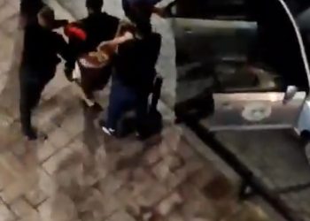 Policija Kosova je uhapsila 4 srpska mladića koji su napali policajce na šetalištu u Mitrovici