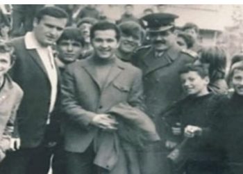 Legenda sevdaha- Safet Isović održao koncert šesdesetih u Tutinu