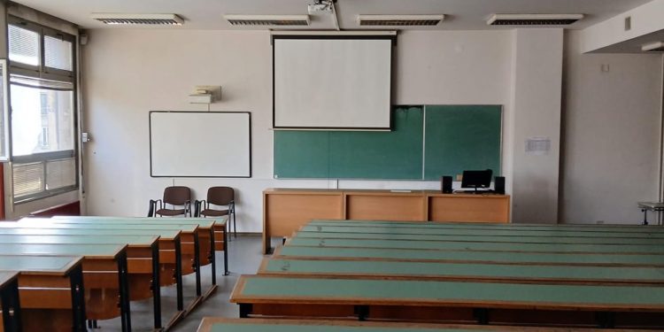 Šta će biti 2. oktobra kada protestuju prosvjetari, da li može da štrajk traje više dana