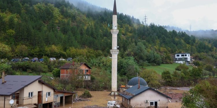 Trodnevna žalost u Jablanici nakon katastrofalnih poplava, 18 poginulih