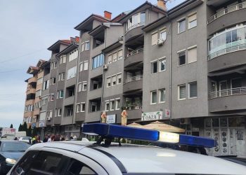 Novi Pazar: Dvogodišnje dijete palo sa četvrtog sprata, u teškom stanju prebačeno u bolnicu