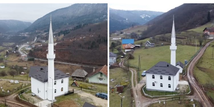Džamija u selu Špiljani kod Tutina