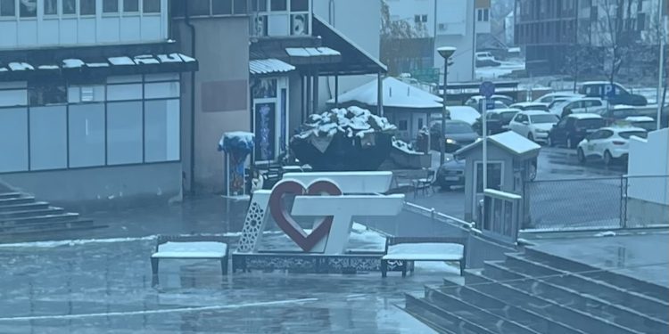 Sneg se zabijeleo u većini krajeva u Sandžaku. Kad prestaju padavine i kad se vraća sunce